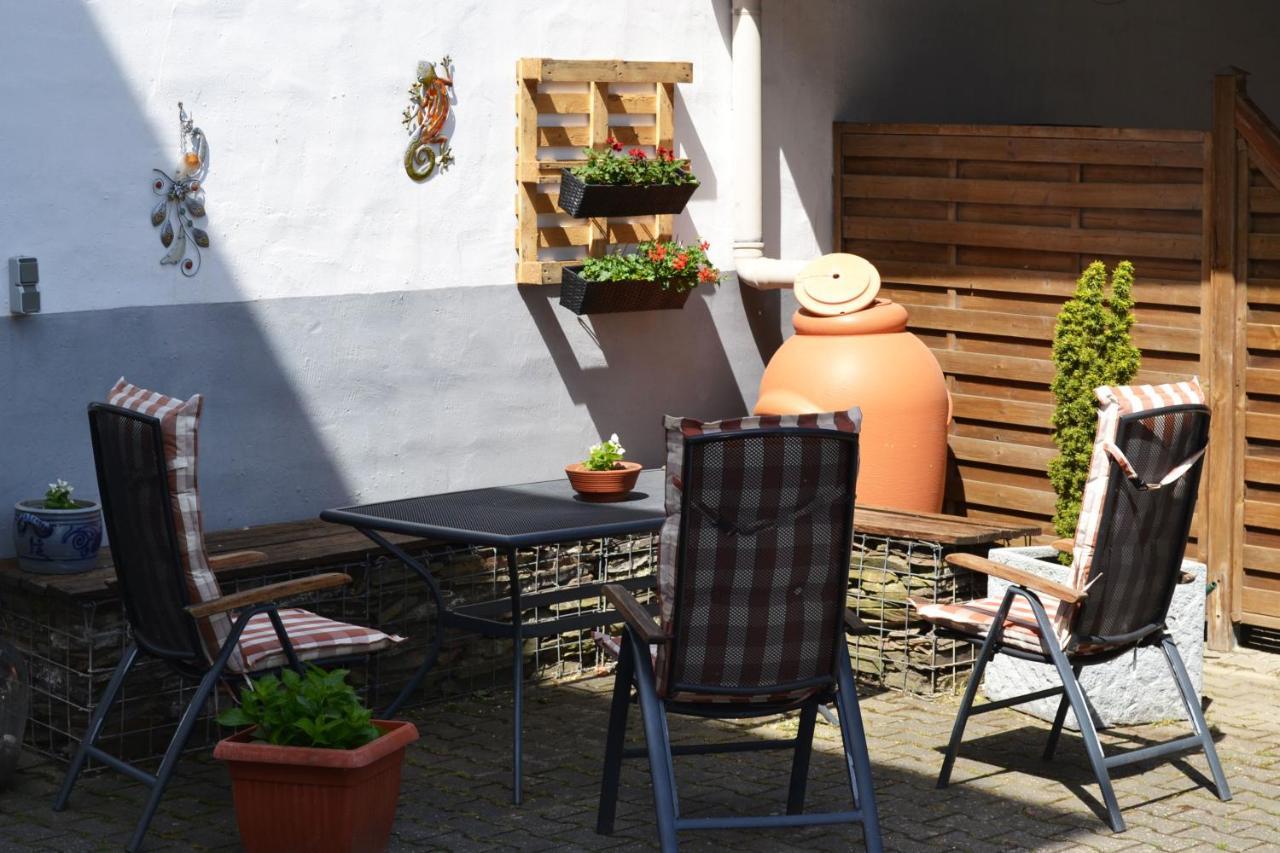 Weingut Mathy-Schanz Osann-Monzel Luaran gambar